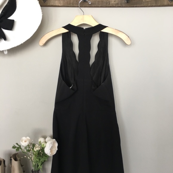 {Lush} Scallop Halter Romper Size Small - Picture 5 of 5